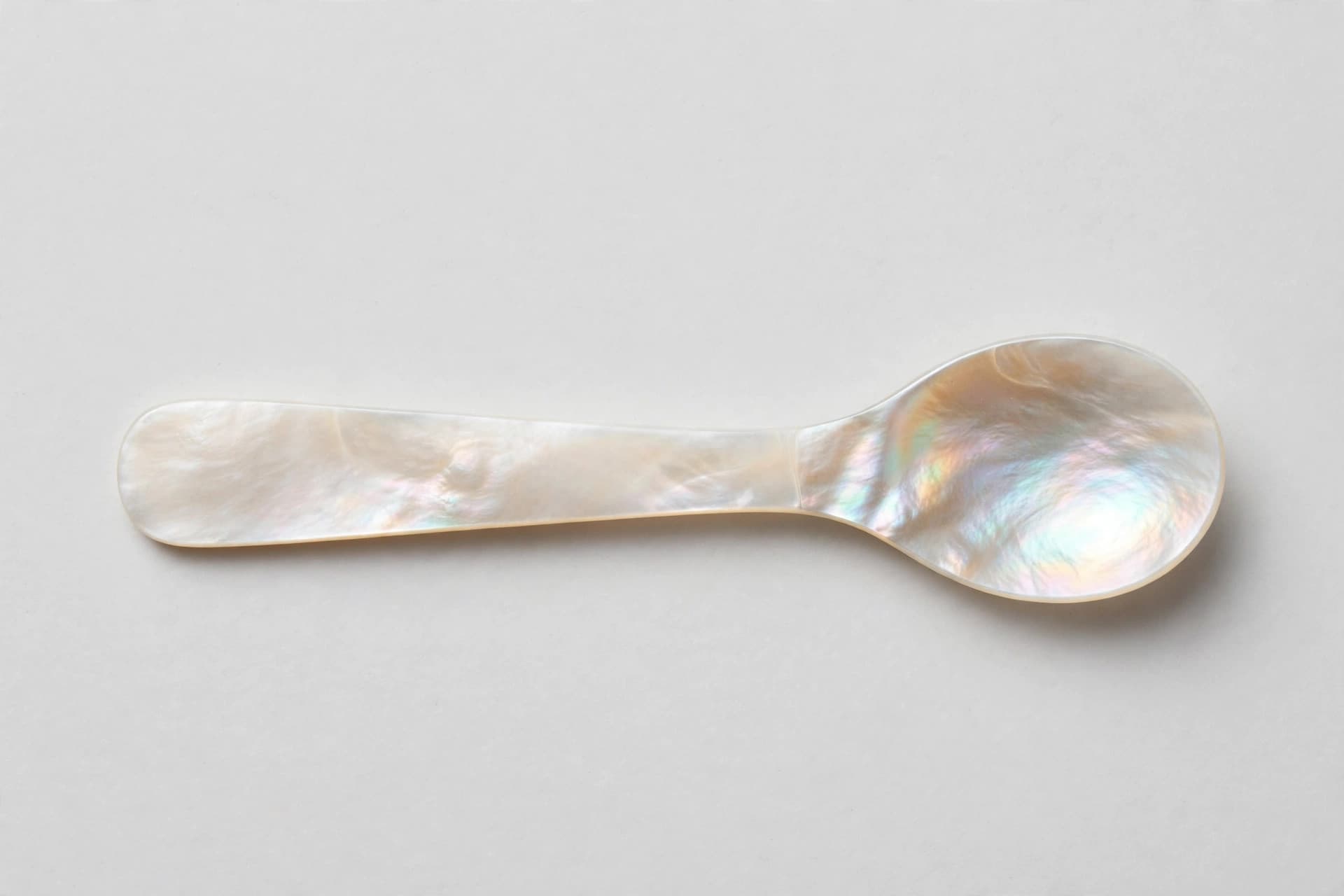 Mother-of-Pearl Caviar Spoon — Primary view